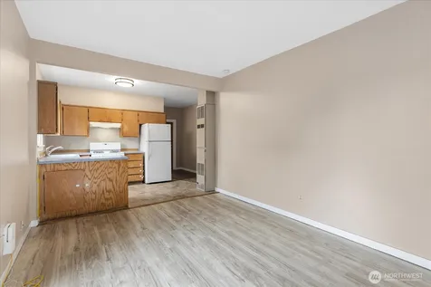 2307 Rockefeller Avenue Everett WA 98201