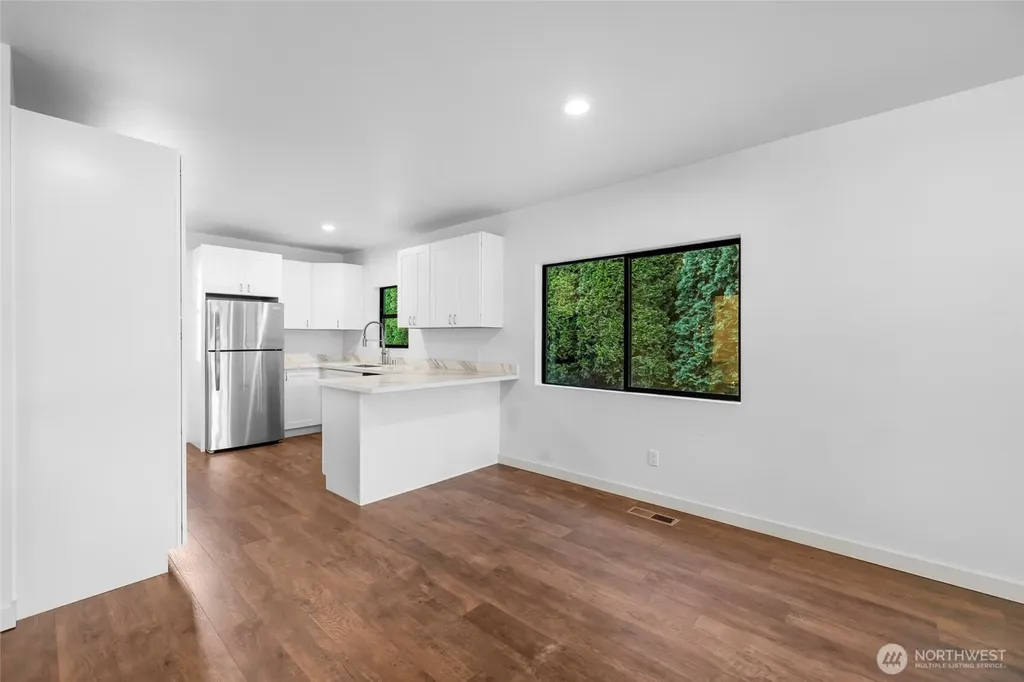 100 Milwaukee Street Mount Vernon WA 98273