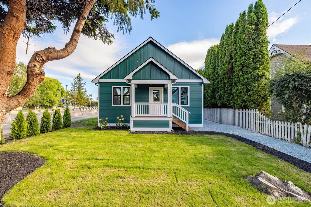 100 Milwaukee Street Mount Vernon WA 98273