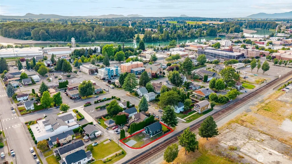 100 Milwaukee Street Mount Vernon WA 98273