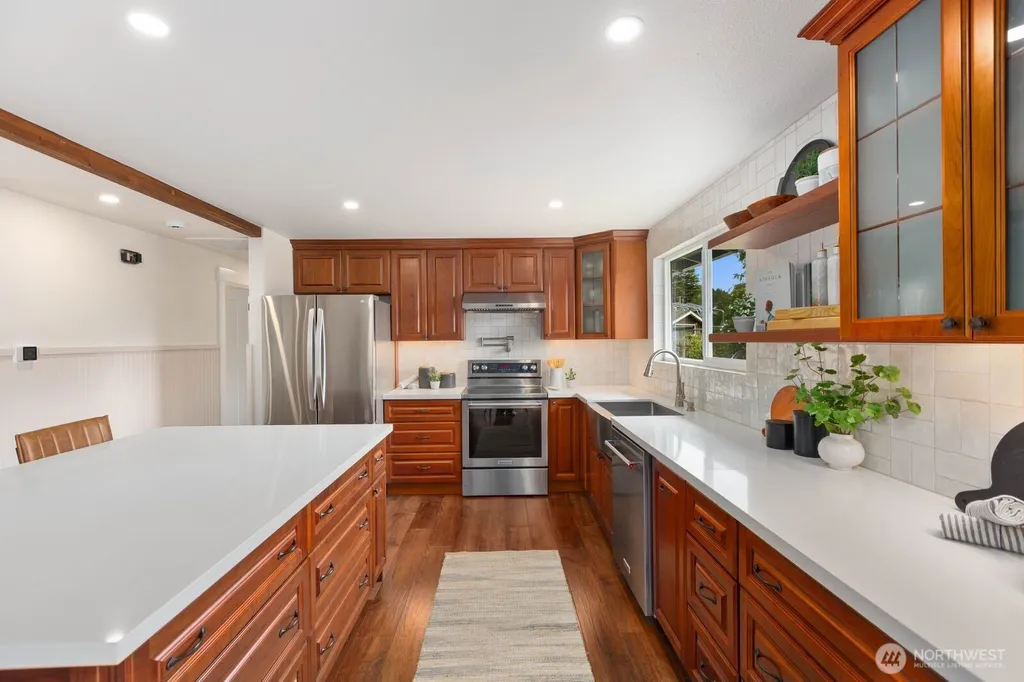18376 Myrtle Drive Burlington WA 98233