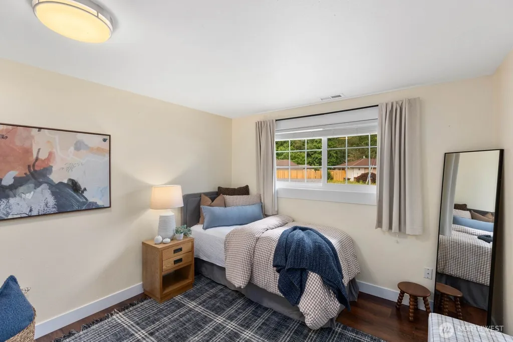 18376 Myrtle Drive Burlington WA 98233