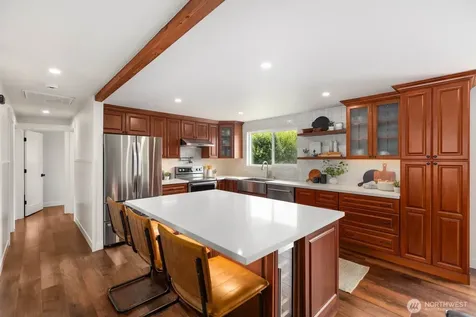 18376 Myrtle Drive Burlington WA 98233