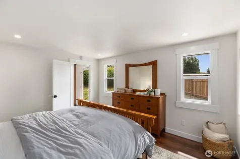 18376 Myrtle Drive Burlington WA 98233