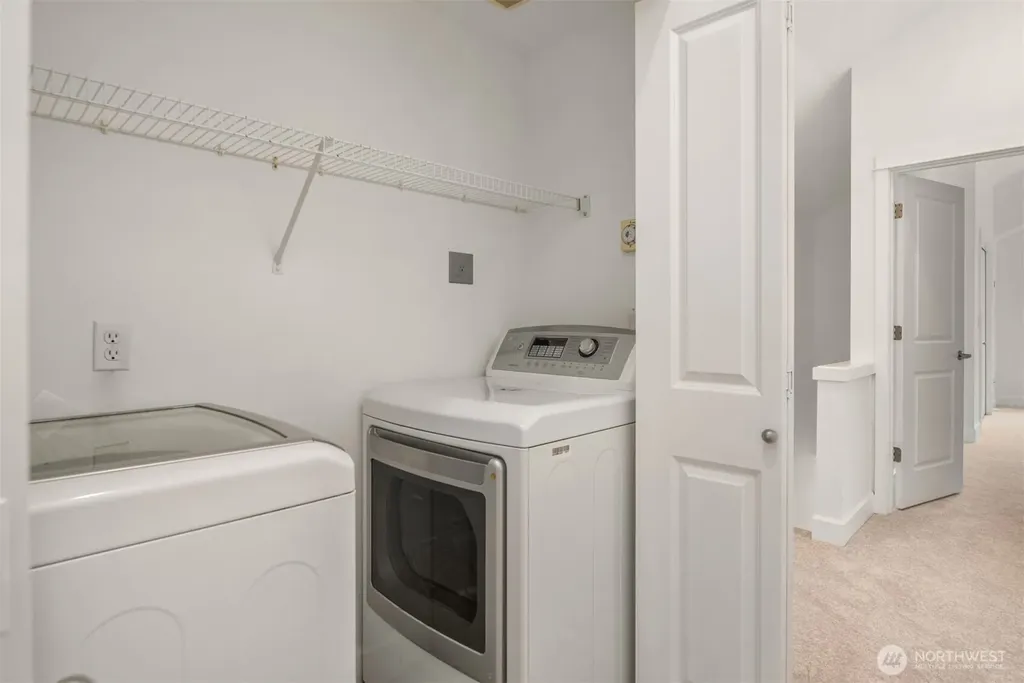 2755 SW Sylvan Heights Drive Seattle WA 98106