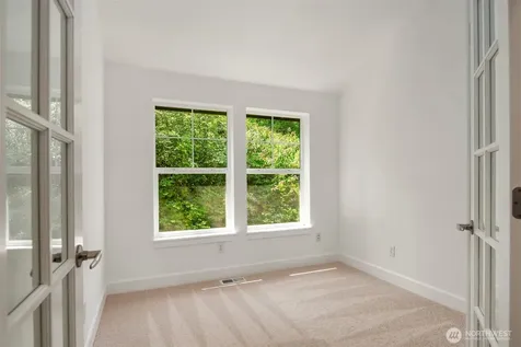 2755 SW Sylvan Heights Drive Seattle WA 98106