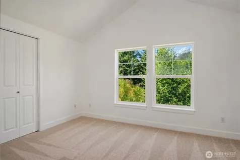 2755 SW Sylvan Heights Drive Seattle WA 98106