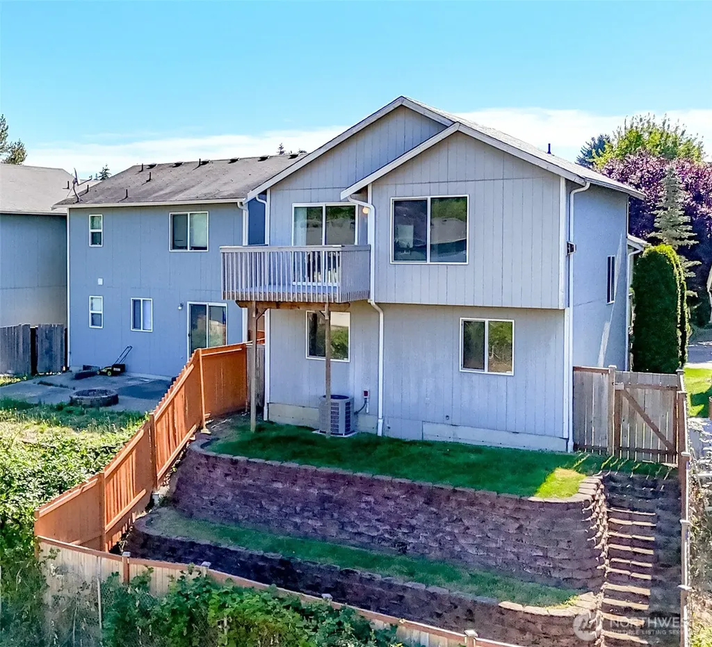 16018 89th Avenue E Puyallup WA 98375