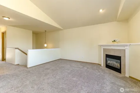 16018 89th Avenue E Puyallup WA 98375