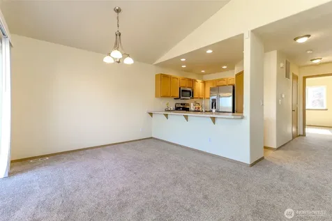 16018 89th Avenue E Puyallup WA 98375