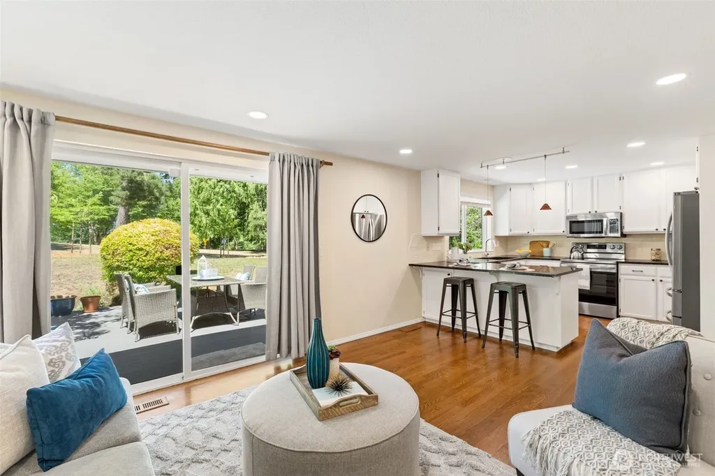 11701 NE 105th Lane Kirkland WA 98033