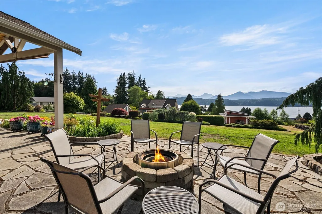 16974 Olympic View Road NW Silverdale WA 98383