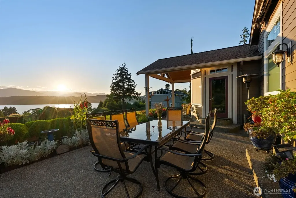 16974 Olympic View Road NW Silverdale WA 98383