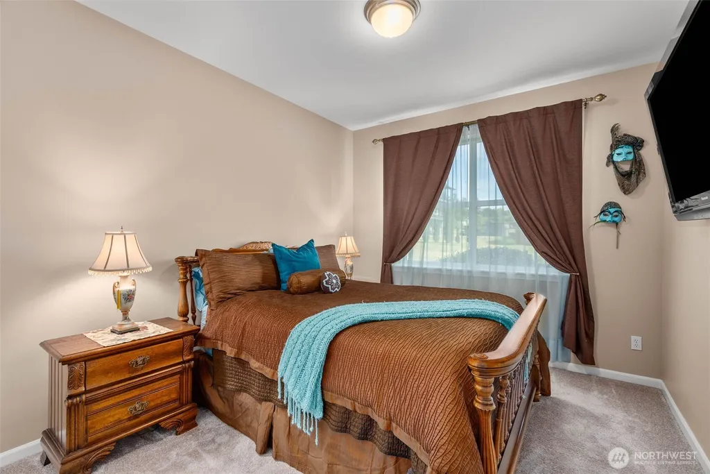 16974 Olympic View Road NW Silverdale WA 98383
