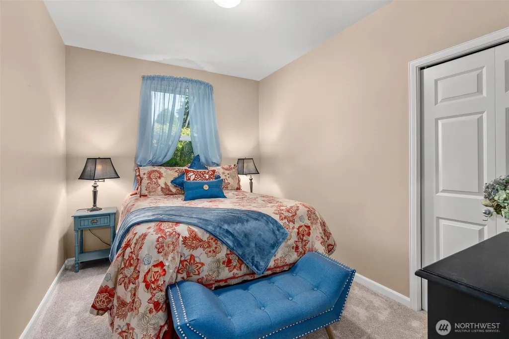 16974 Olympic View Road NW Silverdale WA 98383