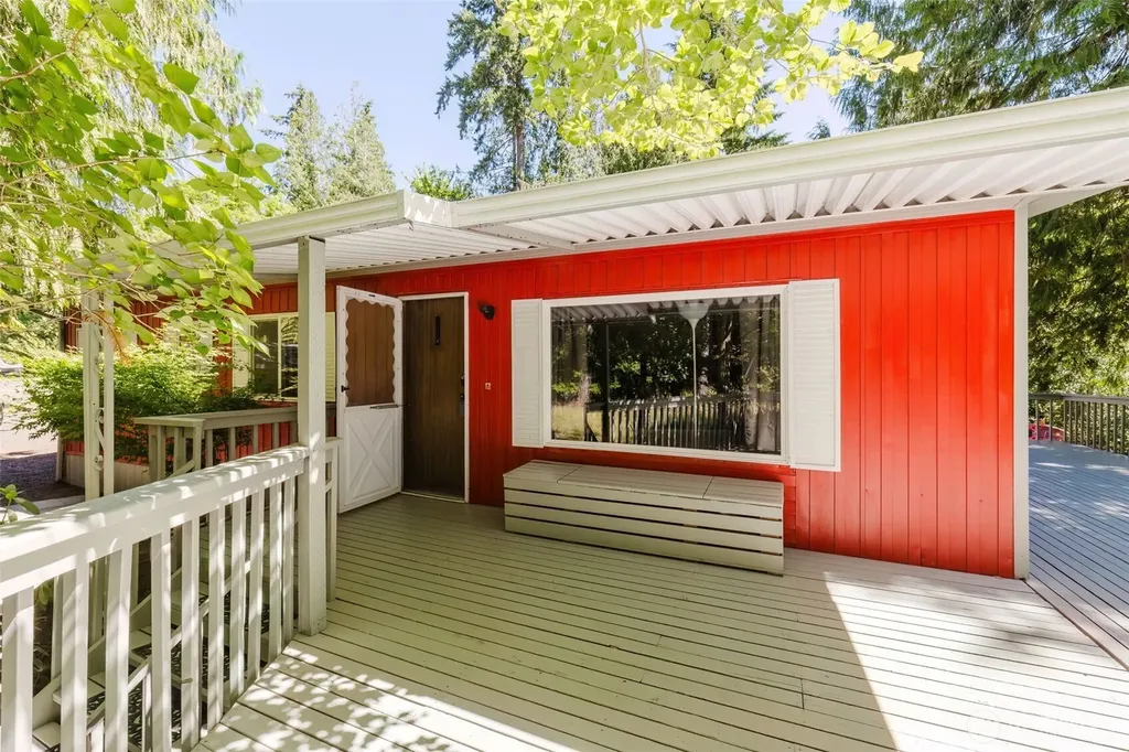 41 E Pickering Place Shelton WA 98584