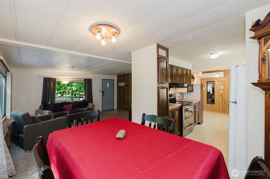41 E Pickering Place Shelton WA 98584