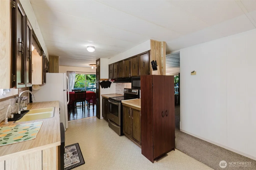 41 E Pickering Place Shelton WA 98584