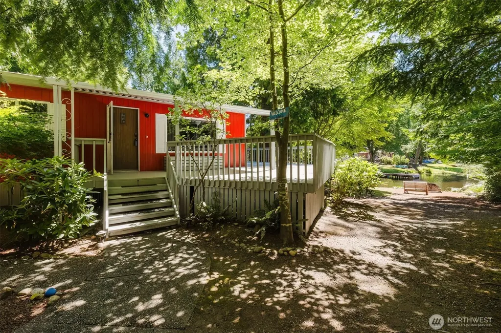 41 E Pickering Place Shelton WA 98584