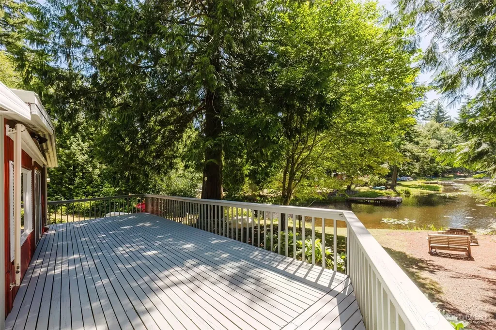 41 E Pickering Place Shelton WA 98584