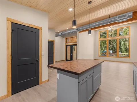 22401 Shetland Road Leavenworth WA 98826