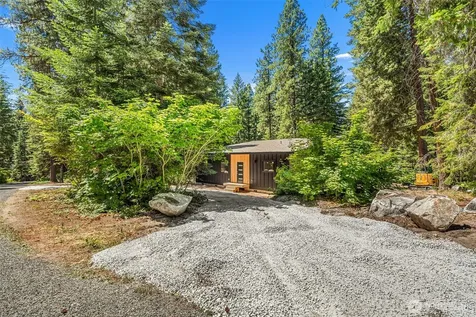 22401 Shetland Road Leavenworth WA 98826