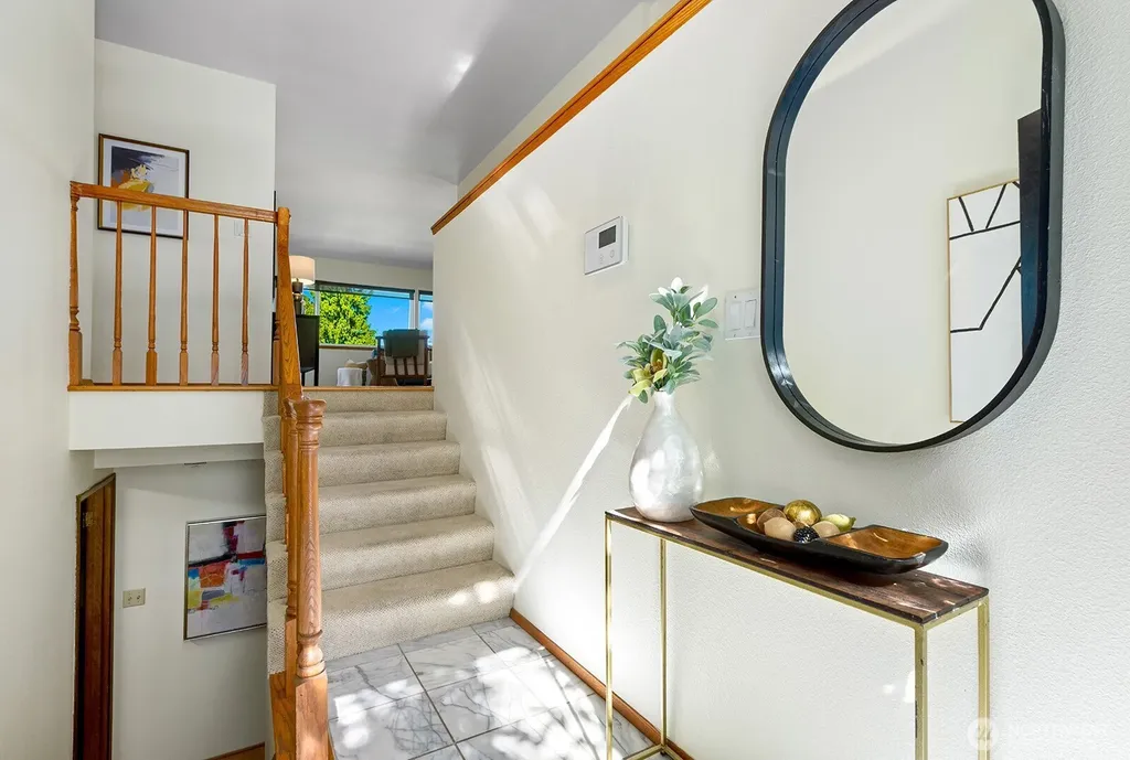 6531 37th Avenue SW Seattle WA 98126