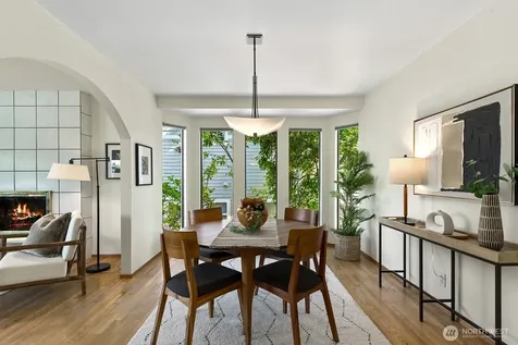 6531 37th Avenue SW Seattle WA 98126
