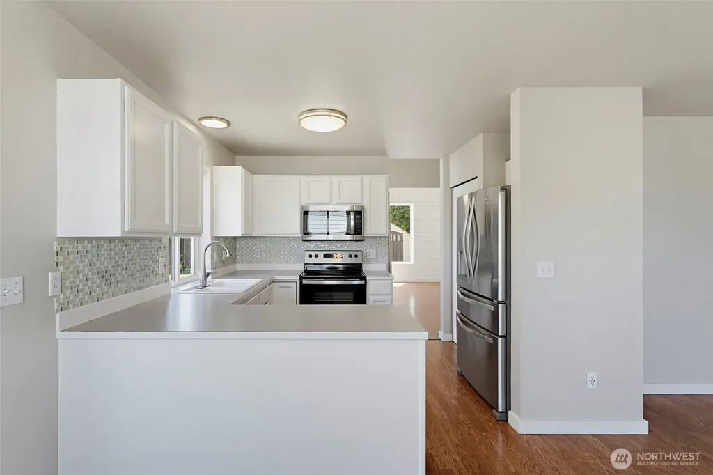 402 Orting Avenue NW Orting WA 98360