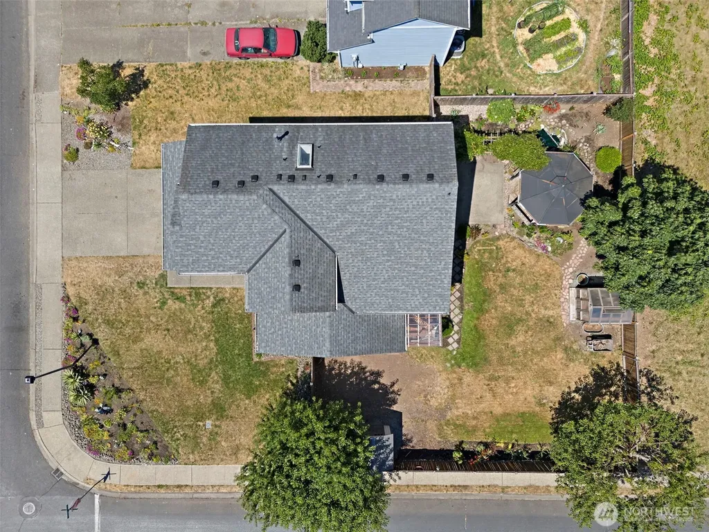 402 Orting Avenue NW Orting WA 98360