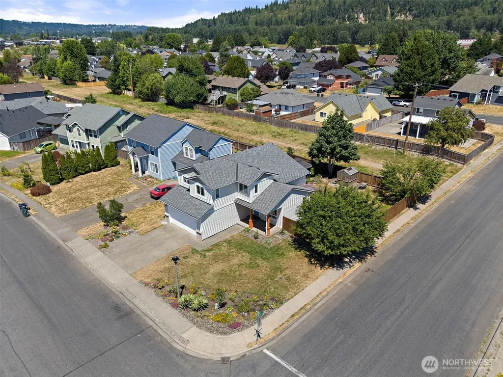 402 Orting Avenue NW Orting WA 98360