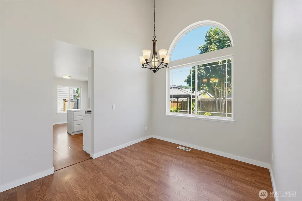 402 Orting Avenue NW Orting WA 98360