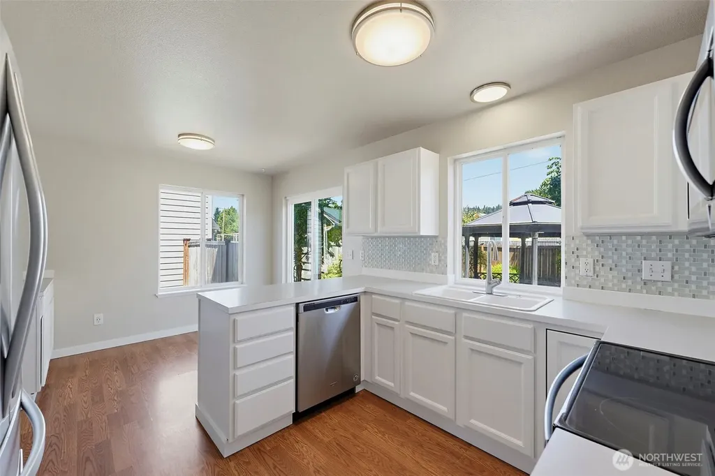 402 Orting Avenue NW Orting WA 98360