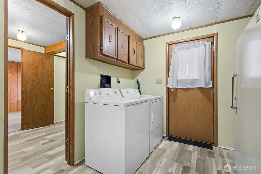 2514 State Route 702 E Roy WA 98580