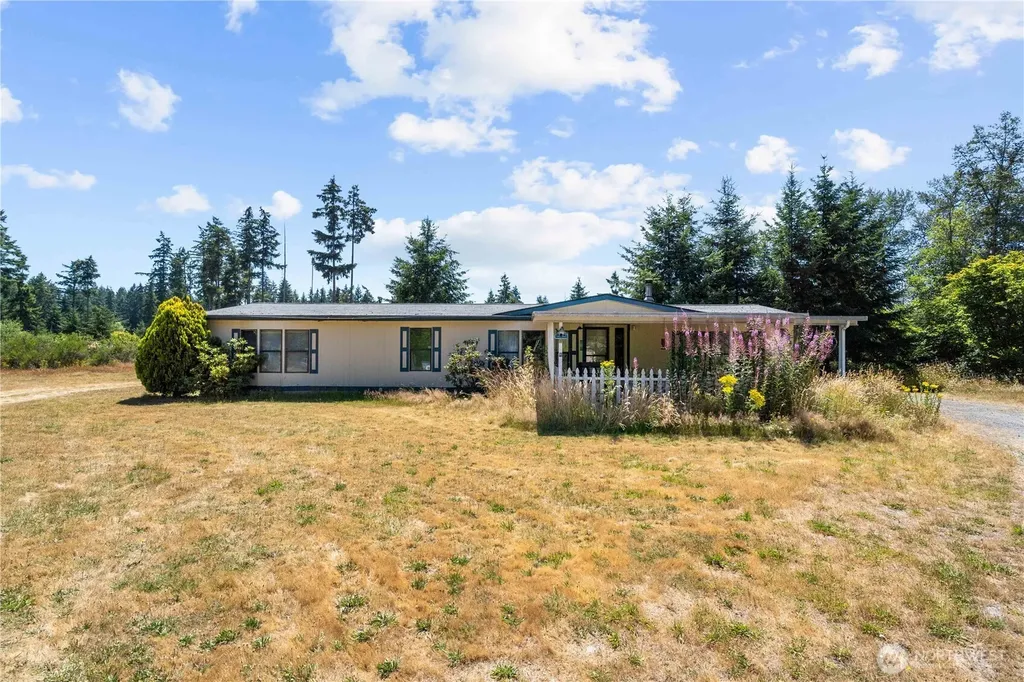 2514 State Route 702 E Roy WA 98580
