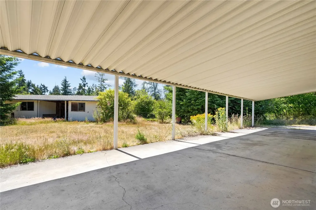 2514 State Route 702 E Roy WA 98580