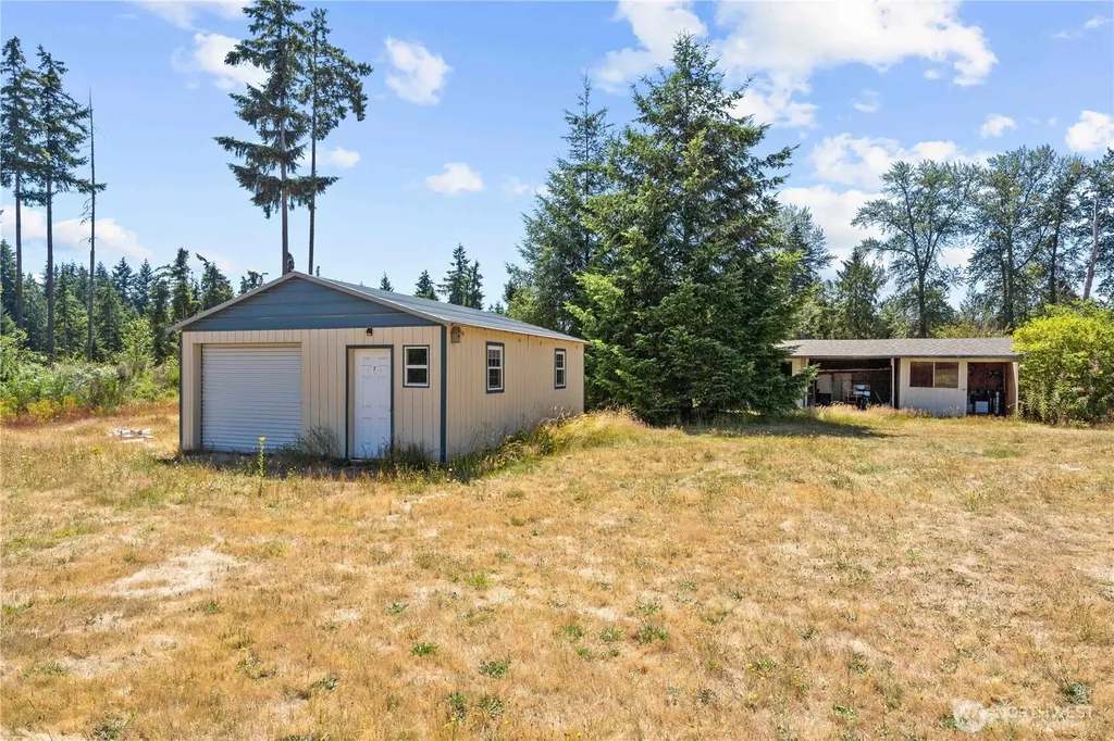 2514 State Route 702 E Roy WA 98580