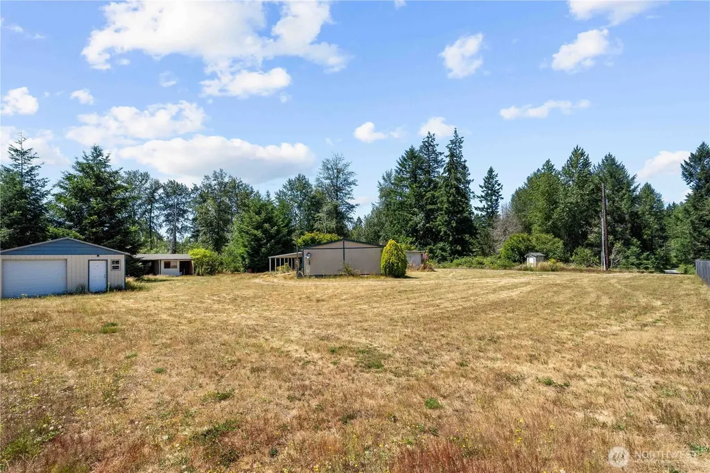 2514 State Route 702 E Roy WA 98580