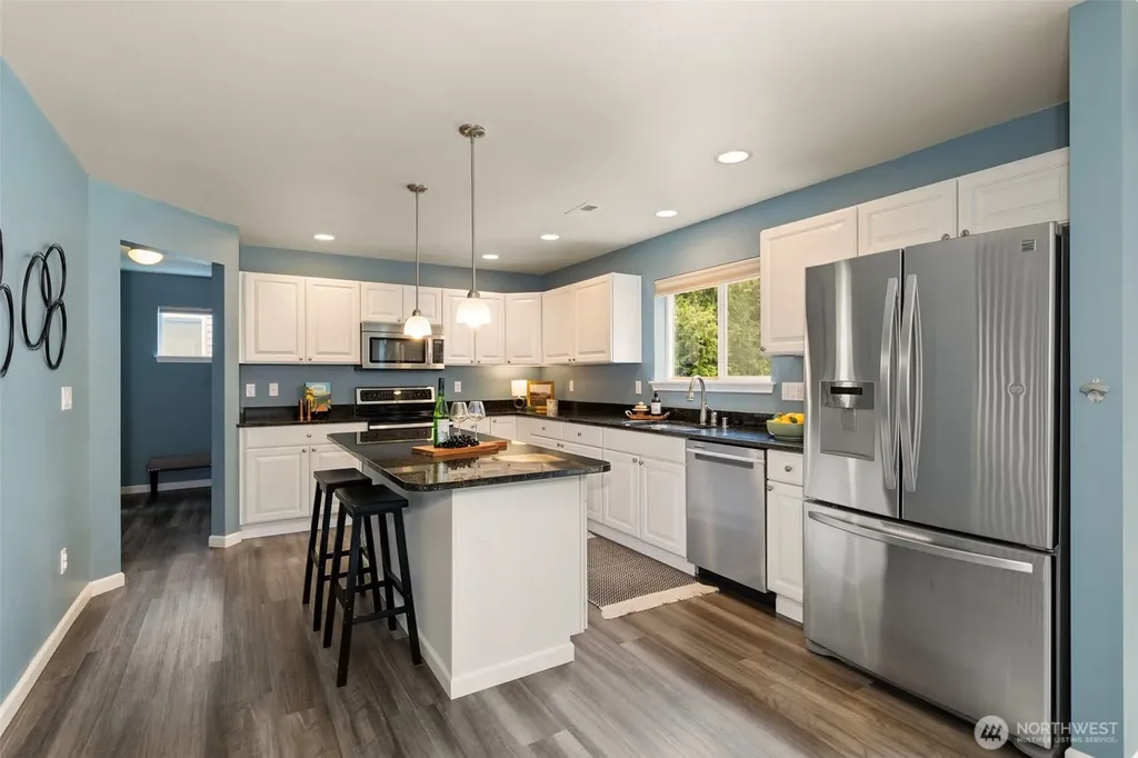 4272 Chanting Circle SW Port Orchard WA 98367