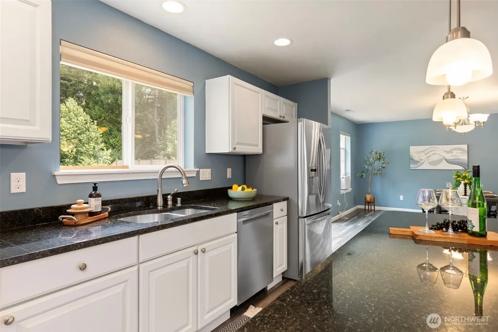 4272 Chanting Circle SW Port Orchard WA 98367