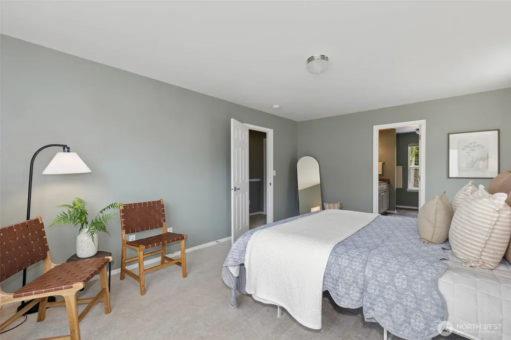 4272 Chanting Circle SW Port Orchard WA 98367