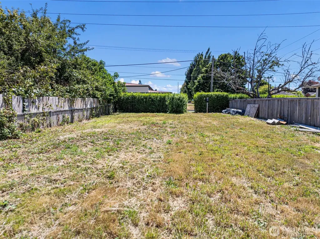 2212 2214 10th Street Bremerton WA 98312