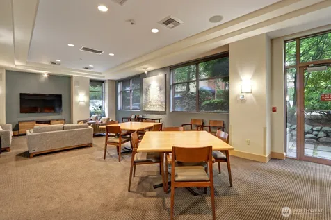 1100 106th Avenue NE Bellevue WA 98004