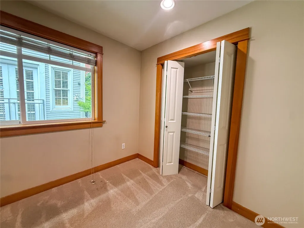 2325 Franklin Avenue E Seattle WA 98102