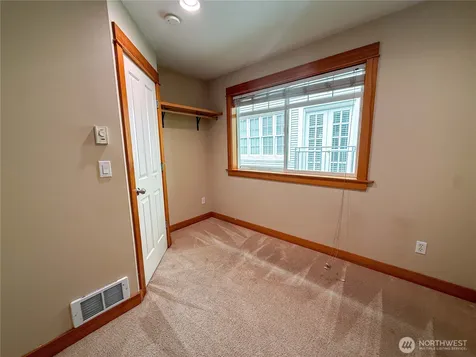 2325 Franklin Avenue E Seattle WA 98102