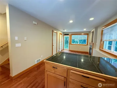 2325 Franklin Avenue E Seattle WA 98102