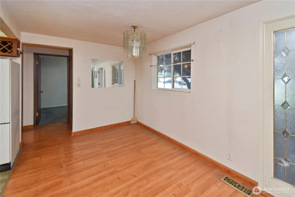 305 W Bennett Street Sedro Woolley WA 98284