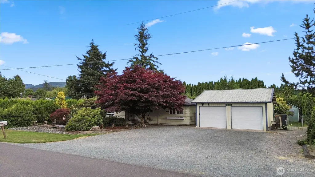305 W Bennett Street Sedro Woolley WA 98284