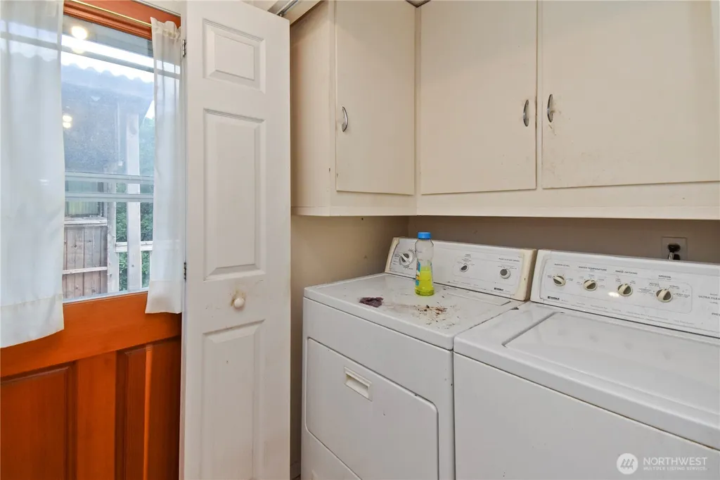 305 W Bennett Street Sedro Woolley WA 98284