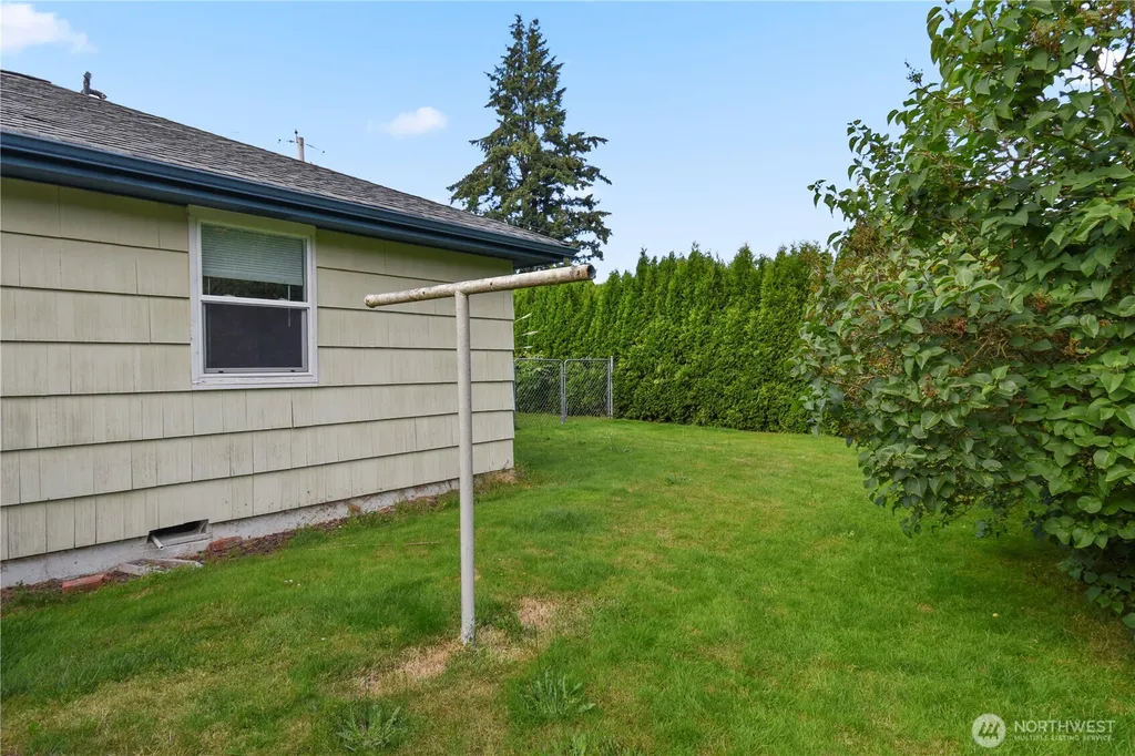 305 W Bennett Street Sedro Woolley WA 98284
